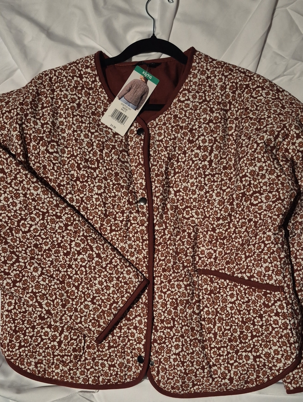 Tahari Brown & White Quilted Floral Jacket